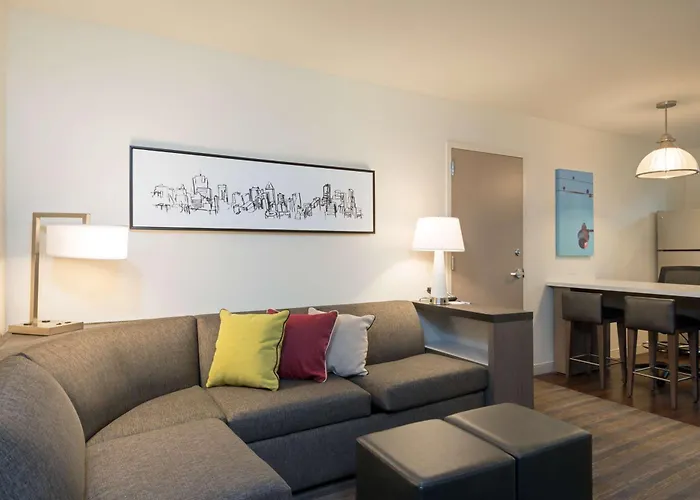 Hyatt House Denver / Downtown